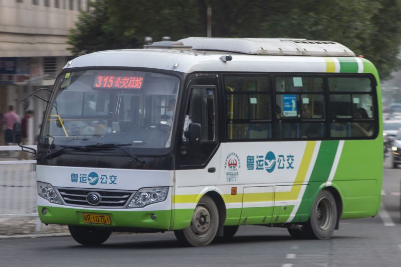 文件:粤R10751@315.jpg
