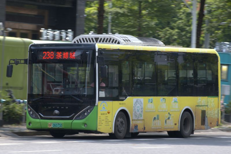 文件:粤R06075D@238.jpg