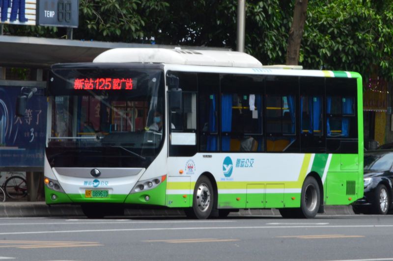 文件:粤R08961D@125.jpg