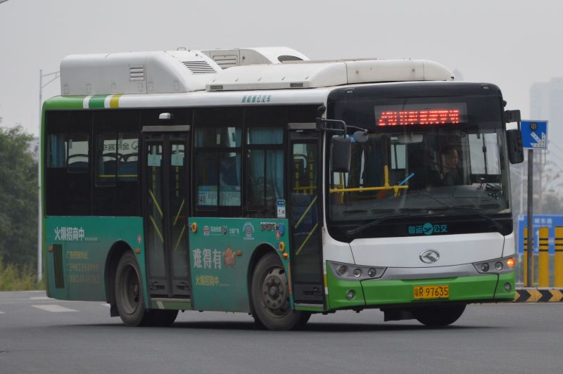 文件:粤R97635@240.jpg